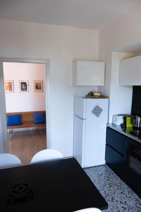 Blue Dream Apartman Ispra Kültér fotó