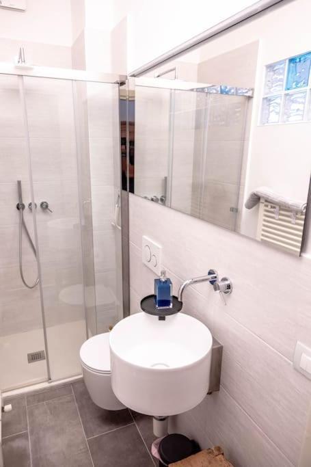 Blue Dream Apartman Ispra Kültér fotó