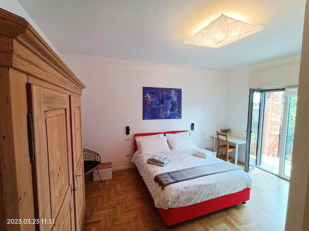 Blue Dream Apartman Ispra Kültér fotó